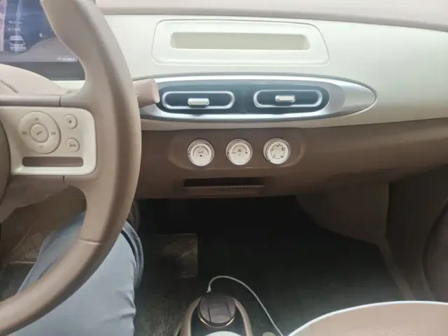 Wuling Hongguang Mini EV — Фото автомобиля 5