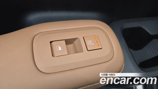 Hyundai Santa Fe MX5 — Фото автомобиля 15