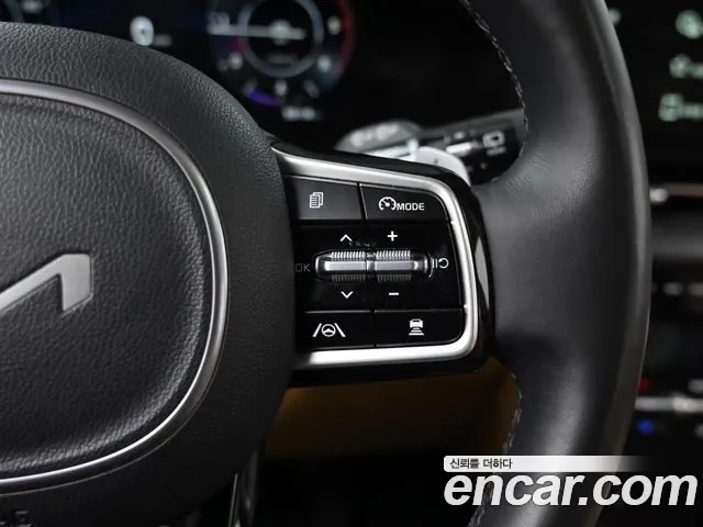 Kia Canival Carnival 4 поколение Дизель 7 мест Signature — Фото автомобиля 20