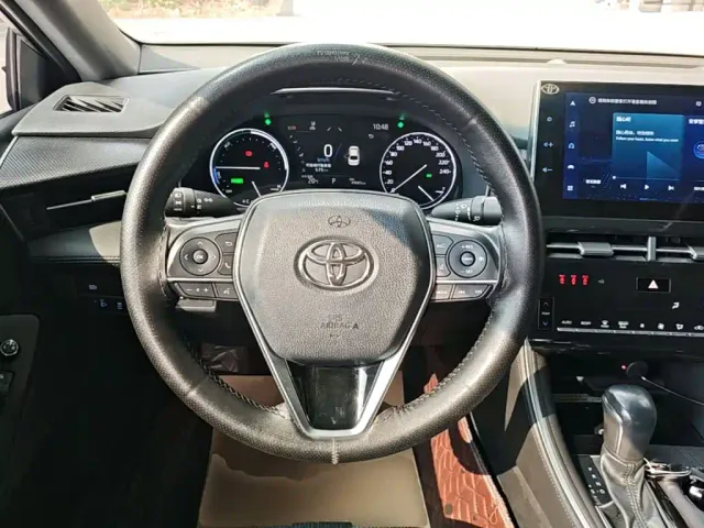 Toyota Avalon — Фото автомобиля 10