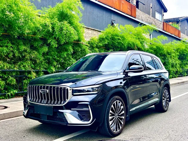 Фотография автомобиля — Geely Xingyue L