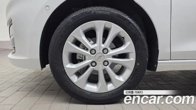 Chevrolet Spark The New — Фото автомобиля 5