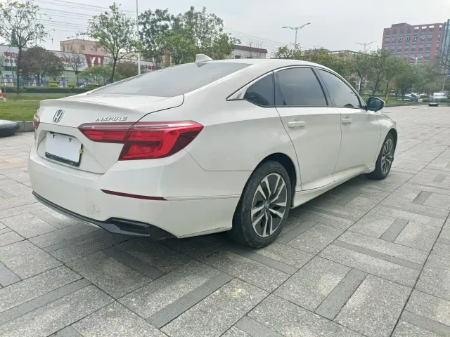Honda Inspire — Фото автомобиля 9