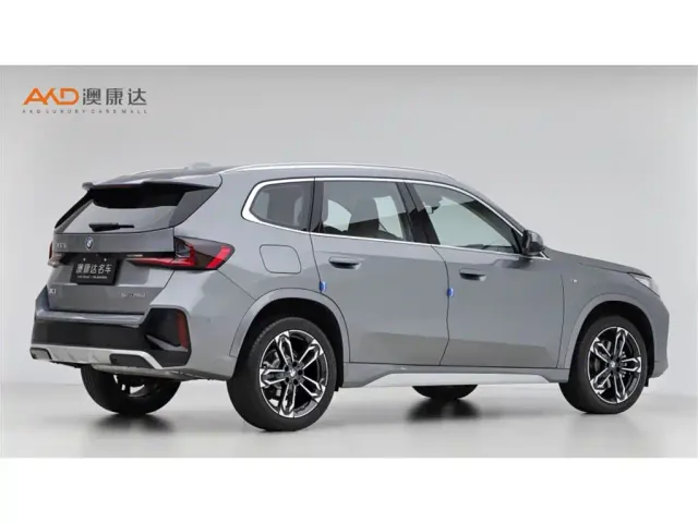 BMW X1 — Фото автомобиля 3