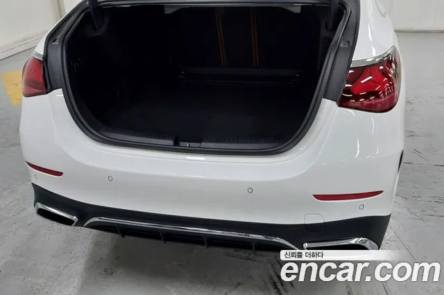 Mercedes-Benz E-Class W214 — Фото автомобиля 11