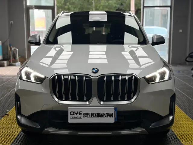 BMW X1 — Фото автомобиля 2