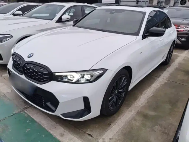 Фотография автомобиля — BMW 3 Series
