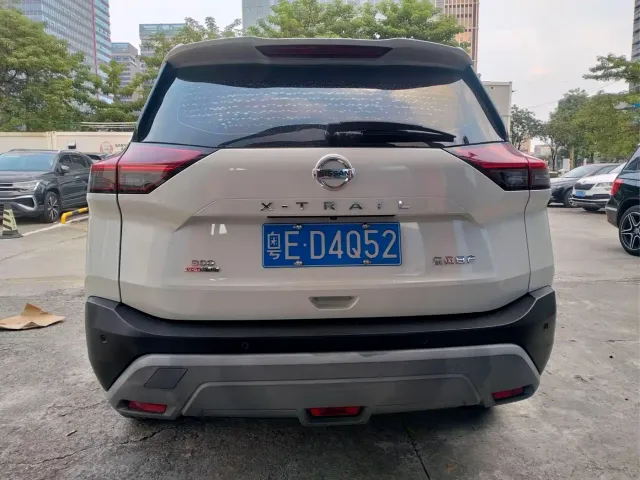 Nissan X-Trail — Фото автомобиля 13