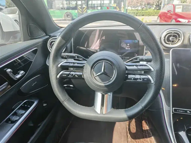 Mercedes-Benz C-Class — Фото автомобиля 9