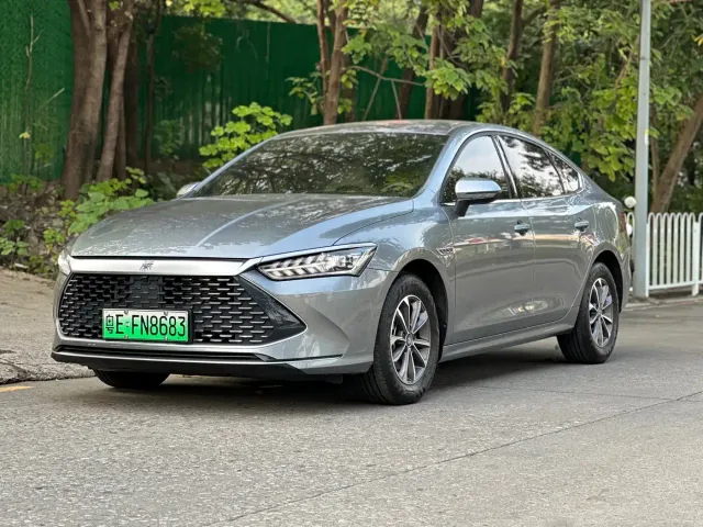 Фотография автомобиля — BYD Qin PLUS