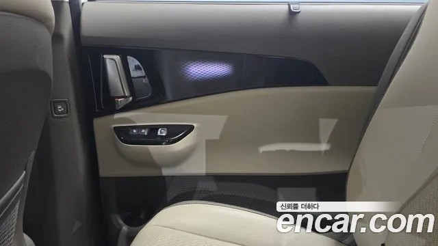 Kia Carnival — Фото автомобиля 14
