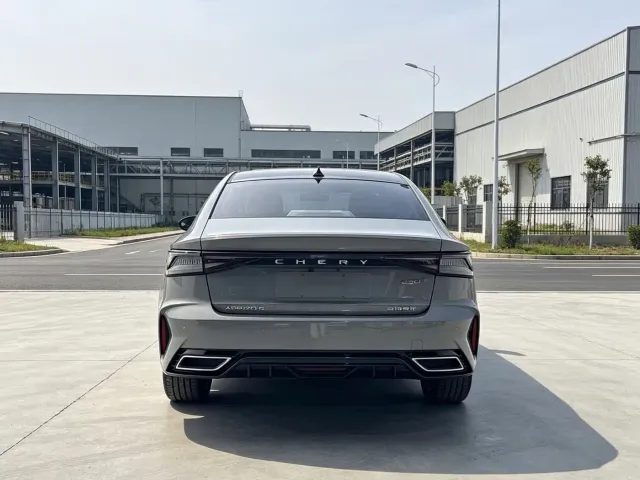 Chery Arrizo 8 — Фото автомобиля 6