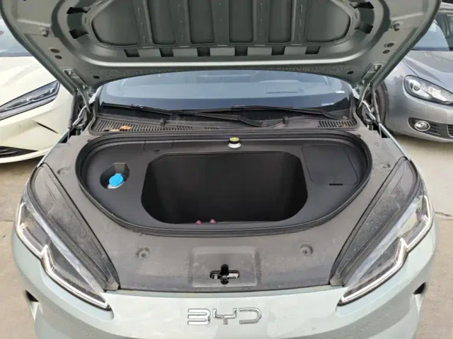 BYD Seal 06 — Фото автомобиля 19