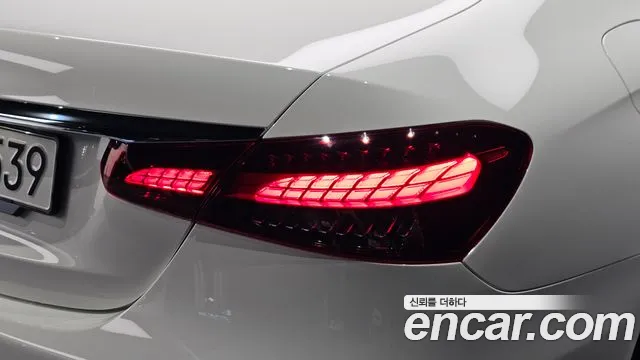 Mercedes-Benz E-Class W213 — Фото автомобиля 8