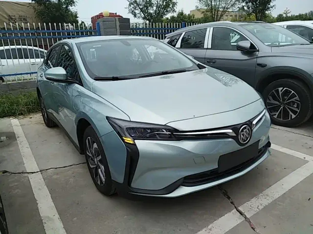 Buick Velite 6 — Фото автомобиля 3