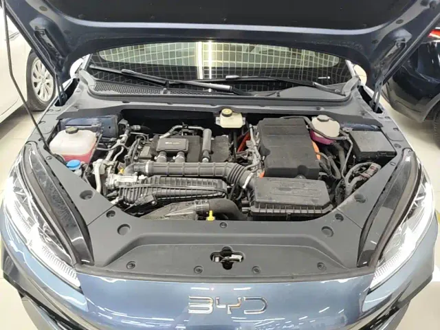 BYD Seal 06 — Фото автомобиля 19