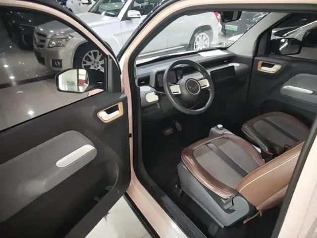 Wuling Motors Hongguang MINIEV 2022 GAMEBOY 200km Play Edition LFP — Фото автомобиля 15