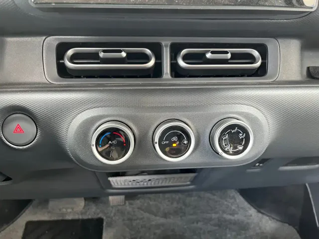 Wuling Zhiguang NEV — Фото автомобиля 13