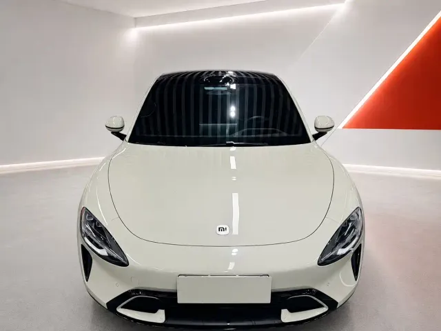 Xiaomi SU7 — Фото автомобиля 2