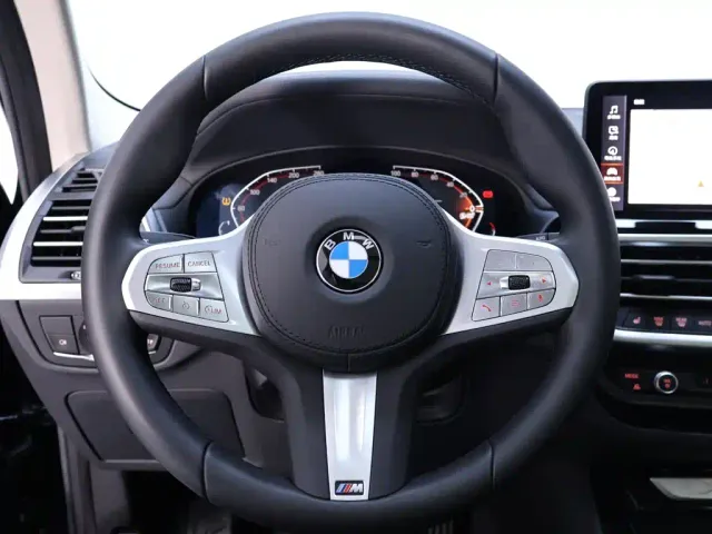 BMW X3 — Фото автомобиля 16