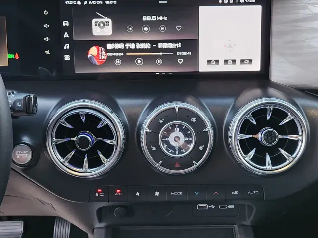 Tank 300 — Фото автомобиля 9