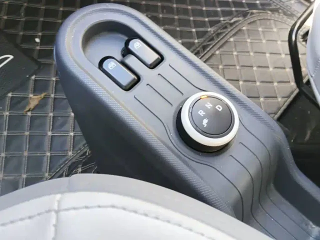 Wuling Hongguang Mini EV — Фото автомобиля 13