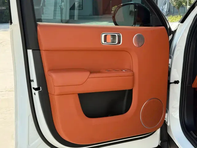 Li Auto L7 — Фото автомобиля 5