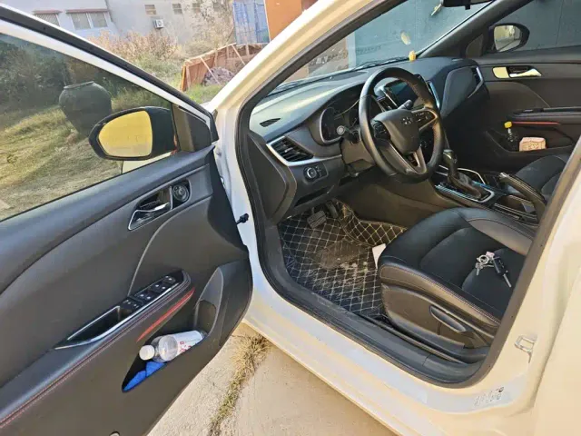 Chevrolet Monza — Фото автомобиля 15