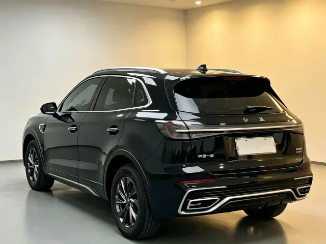 Hongqi HS5 — Фото автомобиля 9