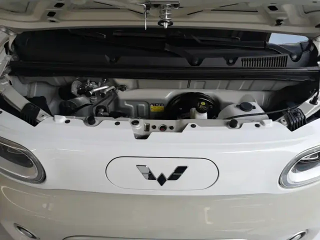 Wuling Hongguang Mini EV — Фото автомобиля 19