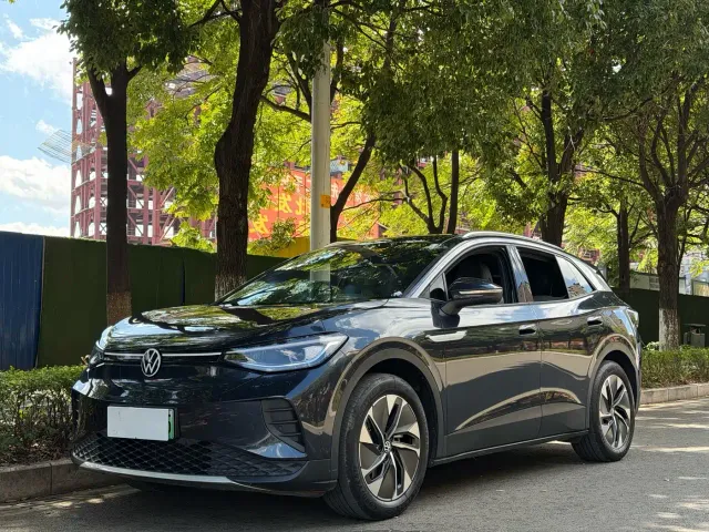 Фотография автомобиля — Volkswagen ID.4 Crozz
