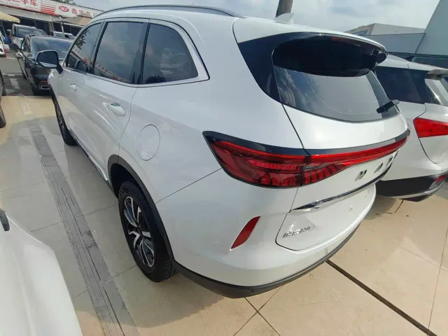 Haval H6 — Фото автомобиля 15