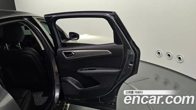 Renault-KoreaSamsung XM3 — Фото автомобиля 8