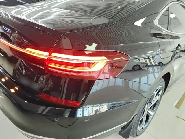 Volkswagen Passat — Фото автомобиля 7