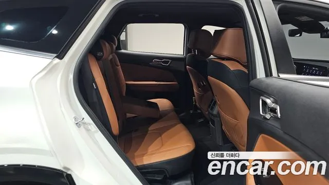 Kia Sportage Sportage 5-е поколение Бензин 1.6 турбо 2WD — Фото автомобиля 10