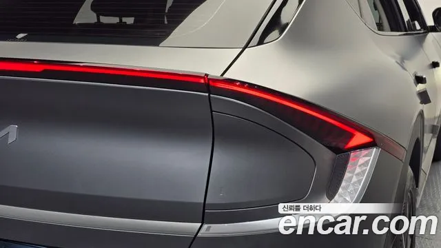 Kia EV6 — Фото автомобиля 8