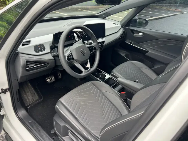 Volkswagen ID.3 — Фото автомобиля 8
