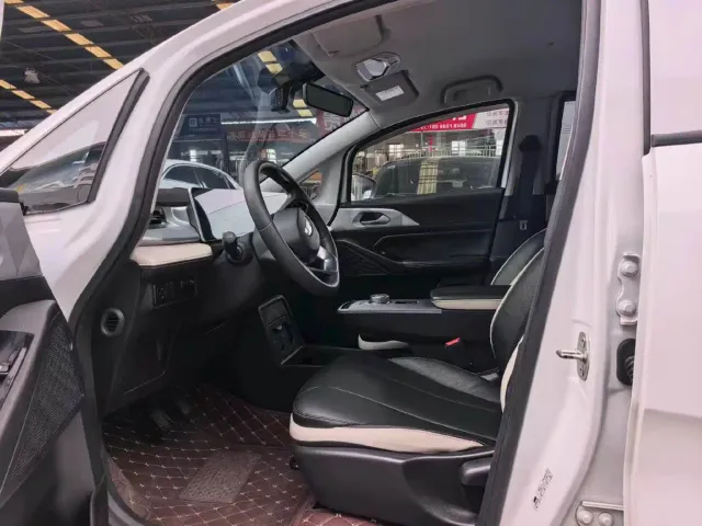 Geely Geometry E Firefly — Фото автомобиля 4