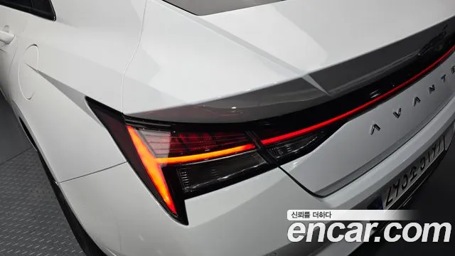 Hyundai AVANTE Avante (CN7) — Фото автомобиля 23