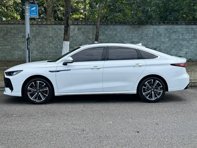 Chery Arrizo 8 PRO — Фото автомобиля 5