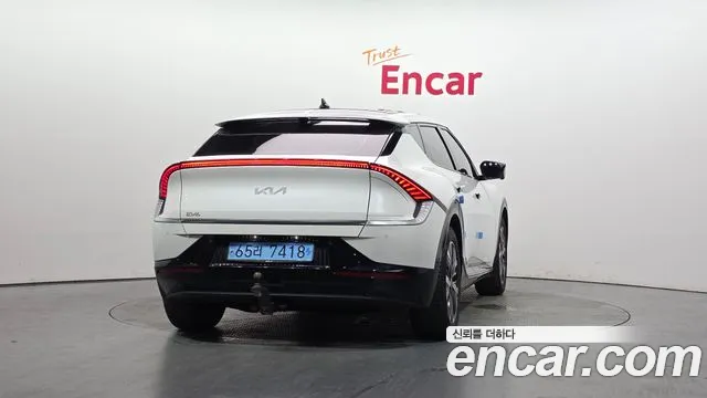Kia EV6 — Фото автомобиля 4