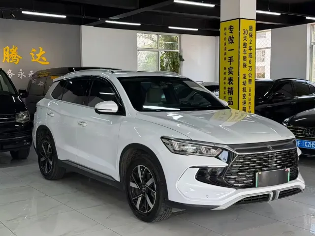 BYD Song Pro — Фото автомобиля 3