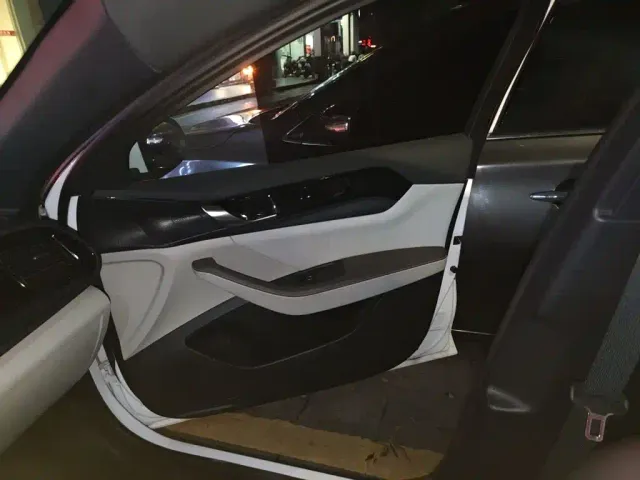 BYD Qin PLUS — Фото автомобиля 17