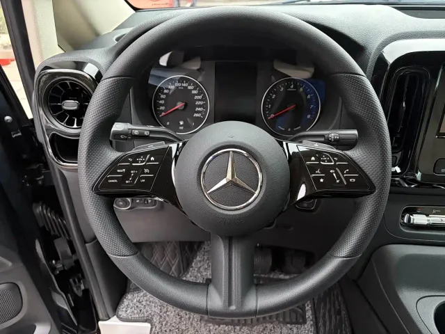 Mercedes-Benz Vito — Фото автомобиля 13