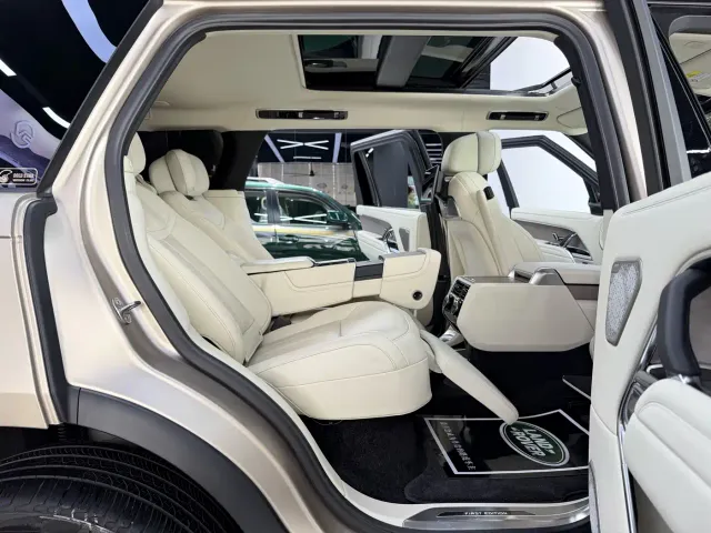 Land Rover Range Rover — Фото автомобиля 15