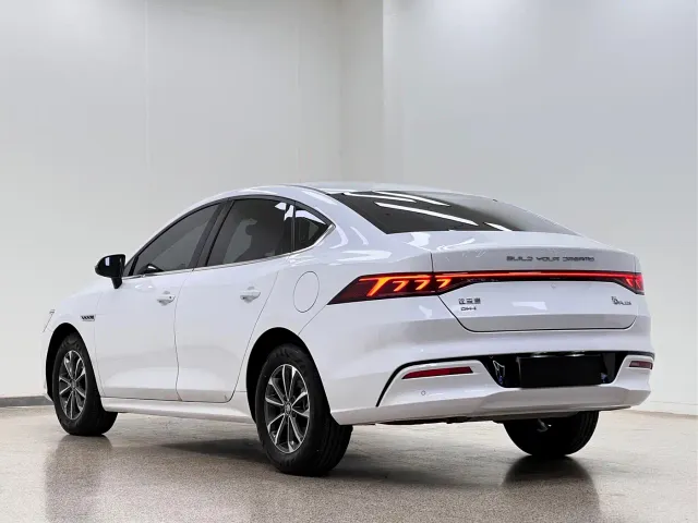 BYD Qin PLUS — Фото автомобиля 5