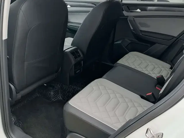 Volkswagen Tayron — Фото автомобиля 8