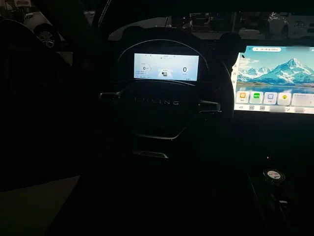 Wuling Starlight — Фото автомобиля 10