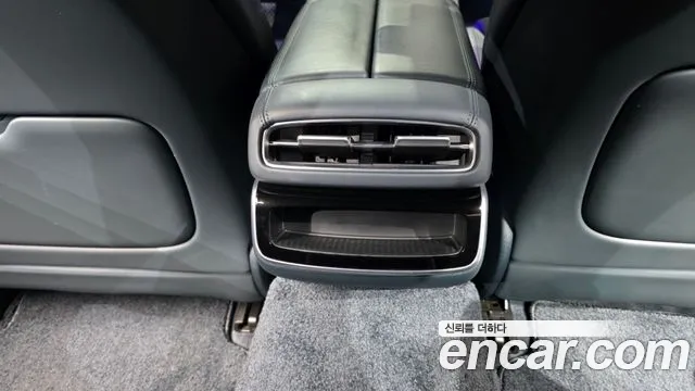 Genesis G80 Бензин 2.5 турбо AWD — Фото автомобиля 29