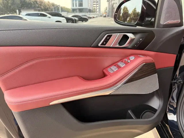 BMW X5 — Фото автомобиля 10